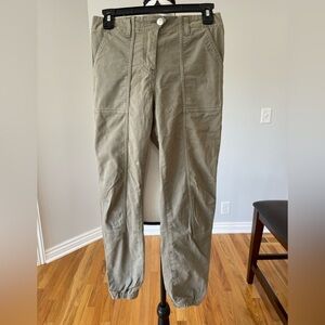 Veronica Beard size 25 pants with snaps and elastic bottoms crop ankle